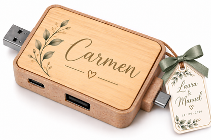 Hub USB de Bambú Personalizado con 4 Conexiones – Detalle de Boda para Invitados